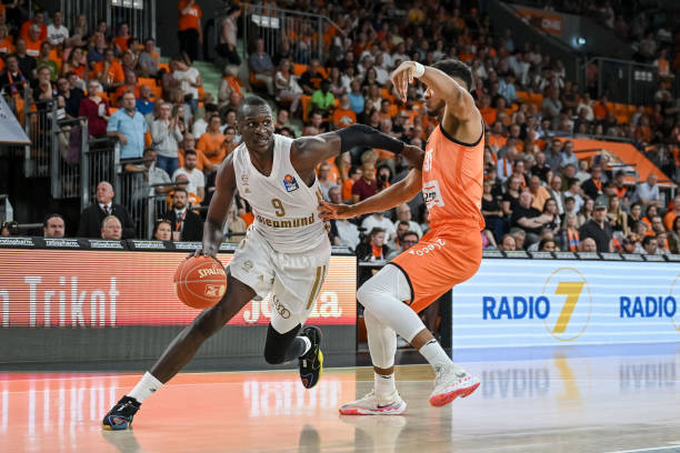 速进攻来压 速进攻来压