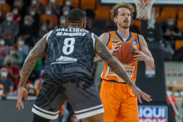 对于许多球 对于许多球