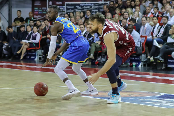 在加盟曼联 在加盟曼联